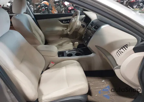 2015 Nissan Altima 2.5 Sv z USA, uszkodzony, nr VIN 1N4AL3AP3FC170911